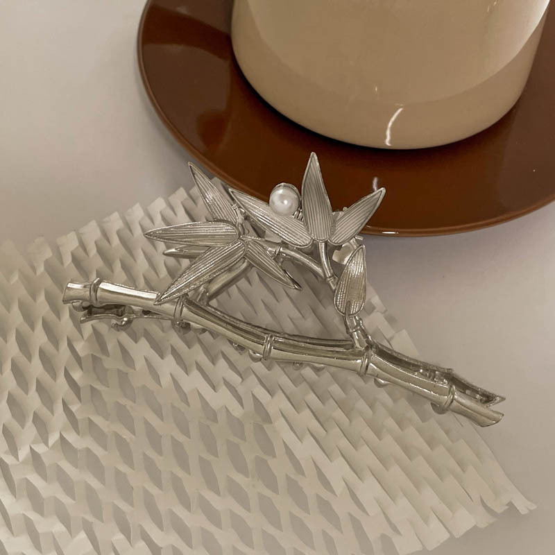 Pince à cheveux en métal argenté Pince à cheveux à disque Grand volume de cheveux Pince requin haut de gamme Accessoires de cheveux coréens Pince à cheveux pour femmes_voghion.com