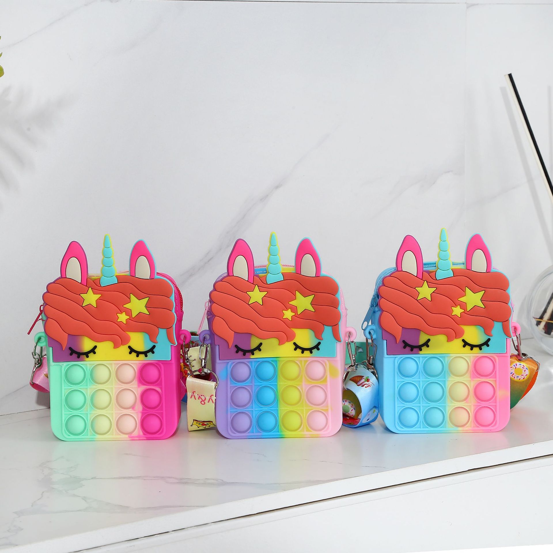 Cross-border Explosions Spot Children's Silicone Unicorn Bag Anti-rodent Pioneer Messenger Bag Decompression Student Coin Purse
