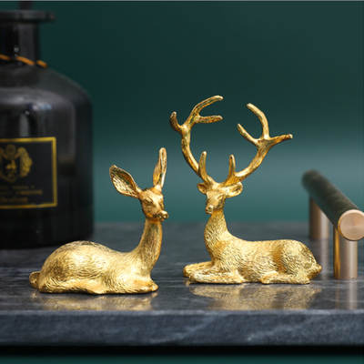 Creative light luxury zinc alloy elk car decoration Yilu safe office decoration home Nordic ins