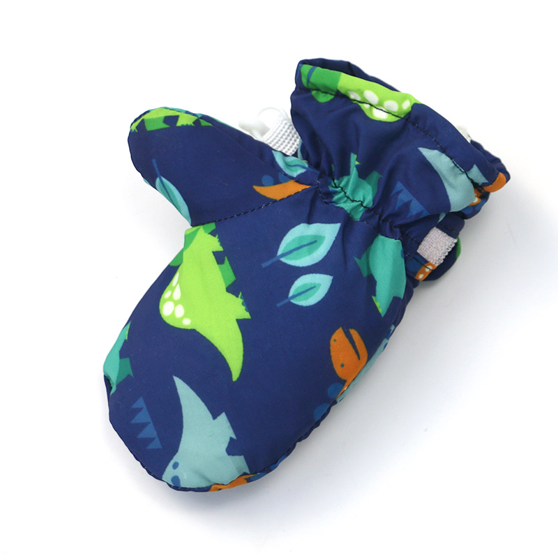 New cross-border children's gloves cartoon printing waterproof fabric velvet padded baby gloves autumn and winter baby gloves