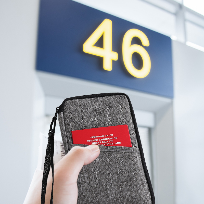 New Multi-functional Travel Passport Storage Creative Waterproof Passport Bag Portable Passport Card Bag Certificate