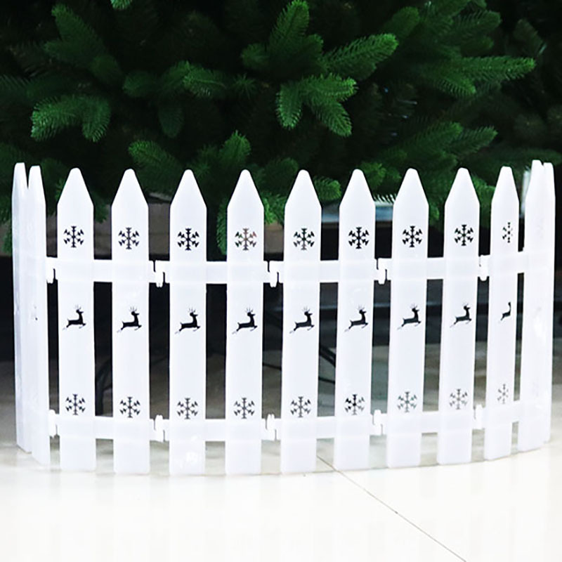Spot Christmas holiday decorations Christmas fawn plastic white fence Christmas tree enclosure combination window fence
