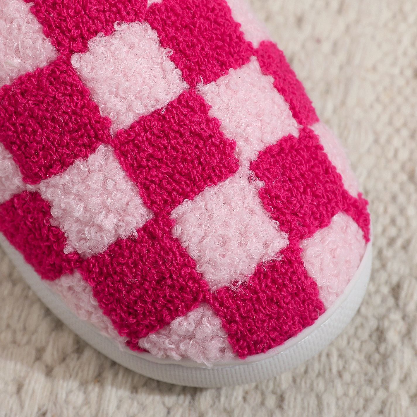 2024 Explosions Smiley Cotton Slippers Men's and Women's Home Winter Chessboard Plaid Embroidered Mao Mao Slippers Cross-border Wholesale