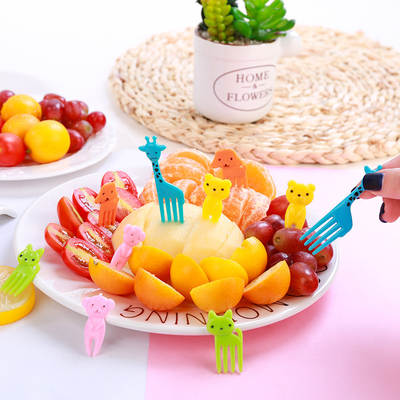 Japanese Household Cartoon Fruit Fork Creative Children's Animal Cute Plastic Fruit Fork Set Bento Sign