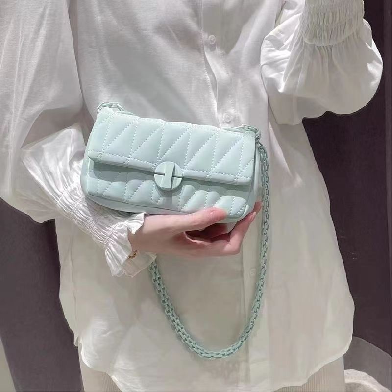 Chain Bag 2023 New Pink Crossbody Bag Small Bag Shoulder Bag Underarm Bag Commuter High-end Rhombic Women's Bag