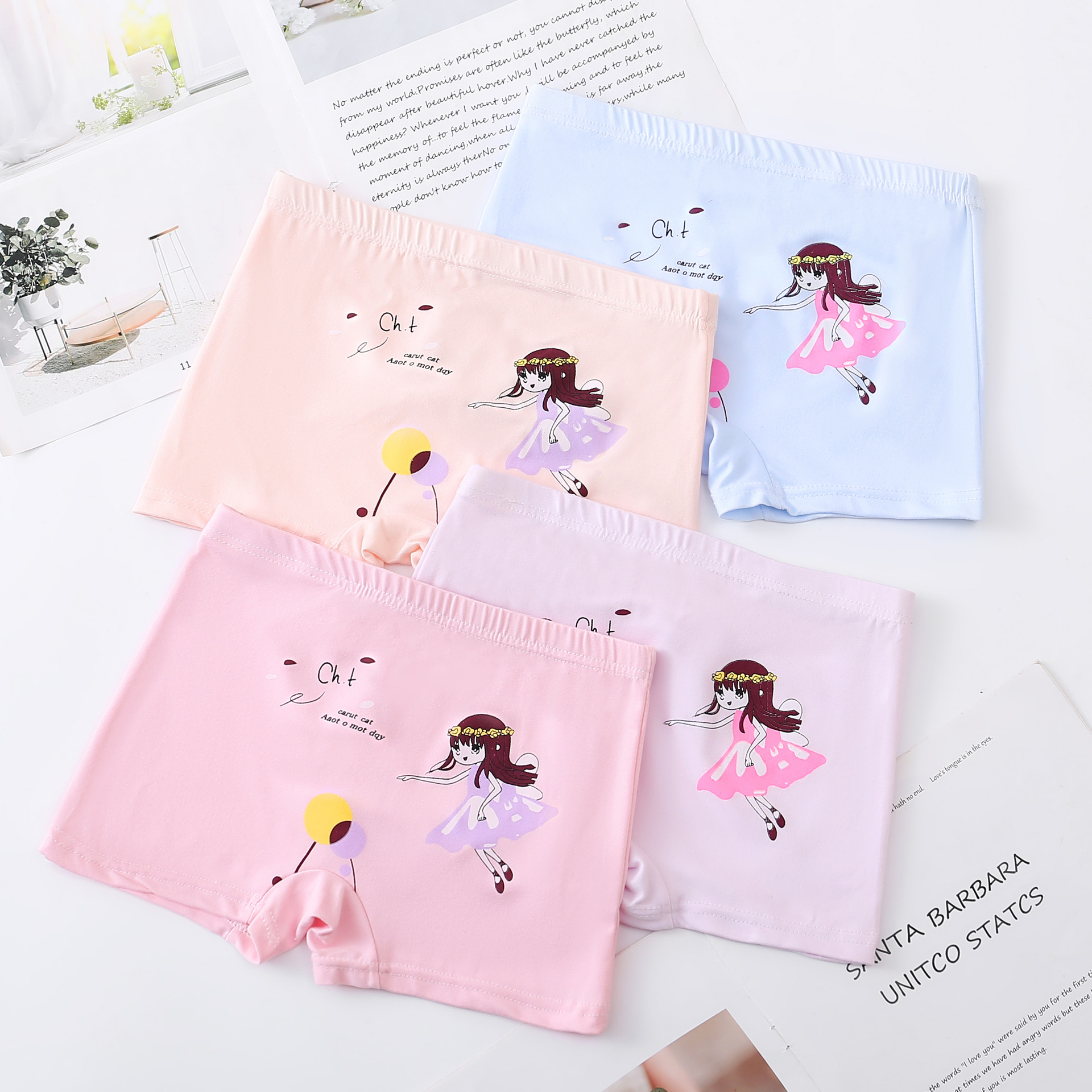 Factory direct new girls' underwear 2-13 years old cartoon cute printed breathable small and medium-sized children's boxer shorts