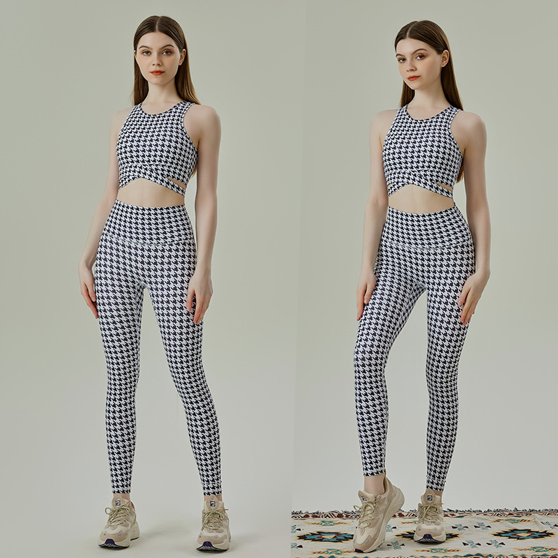 Spring and summer new yoga clothing Cross back naked feeling high strength fitness suit high waist hip sports fitness pants for women