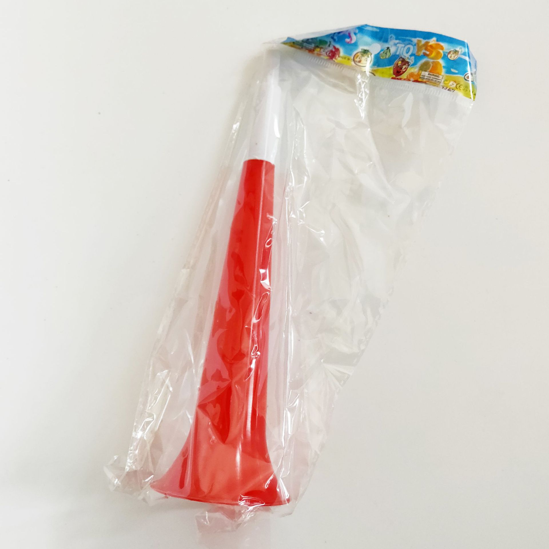Fan supplies children's toys football Horn sports games cheer up props woo la zu horn plastic