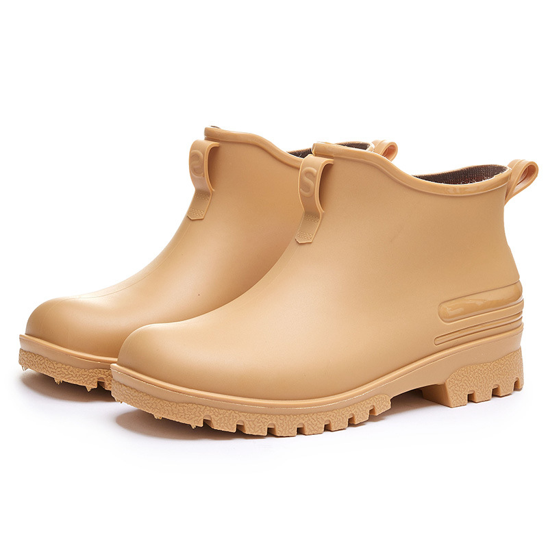New fashion couple rain boots casual men's and women's shoes fashionable shoes sports waterproof shoes chef rubber shoes work rain boots