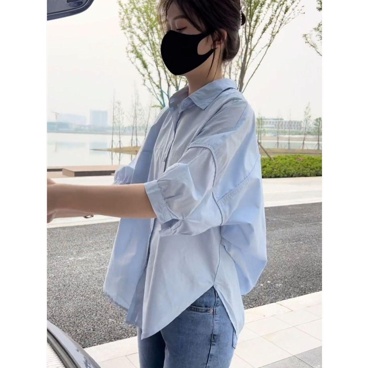 [Spot] Design feeling back hollow short sleeve summer loose slim Korean Hong Kong style leisure top shirt Women