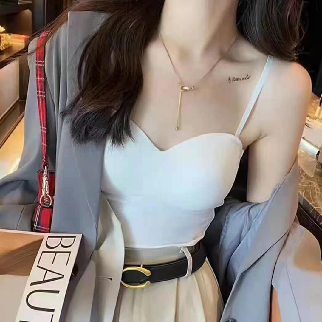 2022 Summer Ice Silk Traceless One-piece Adjustable Beautiful Back Wrap Breast-free Bra Base Sling Top Women's Strapless