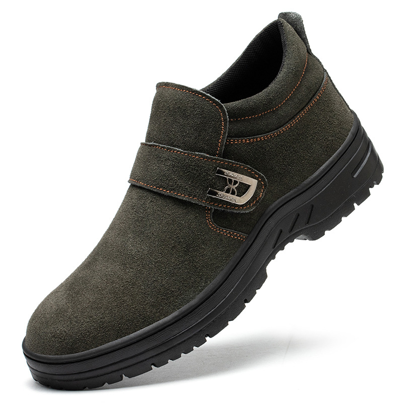 A pedal welding shoes anti-smashing anti-stab labor protection shoes fire splash hot safety shoes cowhide work shoes manufacturers wholesale