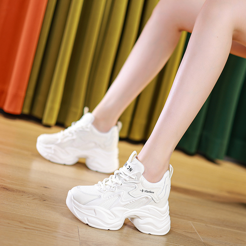 2025 Spring Women's Shoes New Style Small Inner Height Increase Casual Torre Shoes White Shoes Wedge Heeled Platform Platform Mesh Shoes