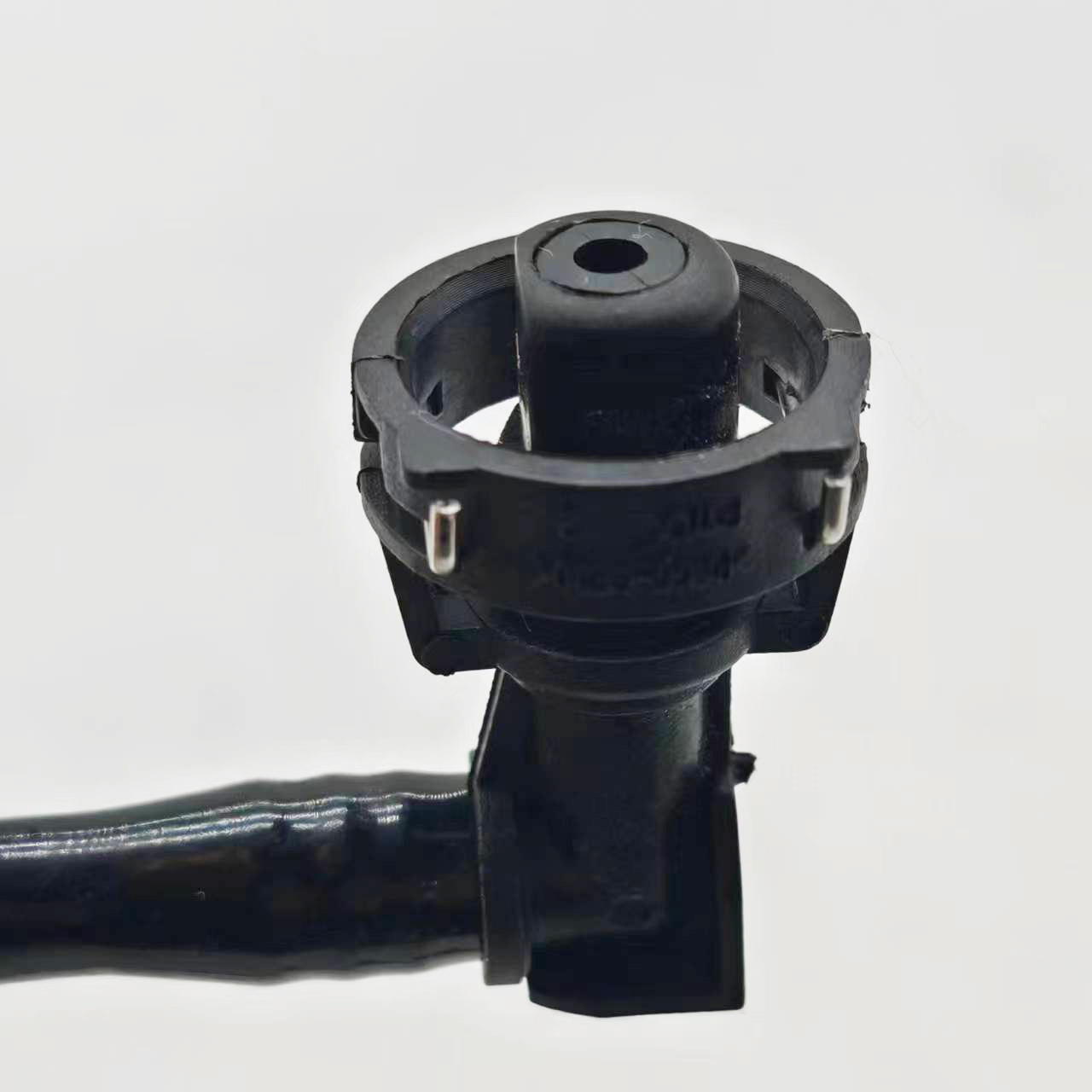 SuitAbLe for Audi A4L A5 Deputy WAter KettLe Return Pipe ExpANsion Pot WAter Pipe 8w 0121081 AN