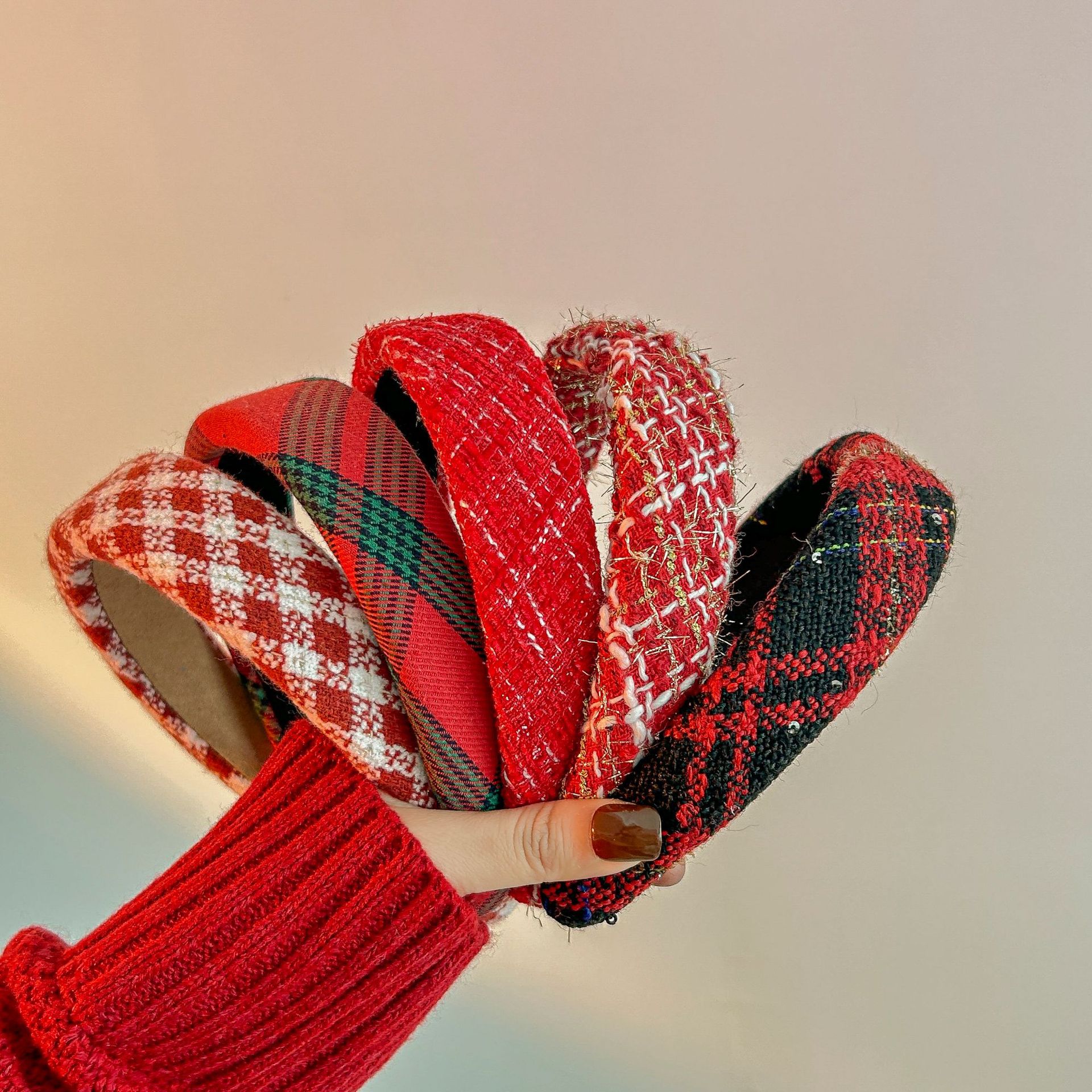 New style high-grade Christmas headband high Skull top wide brim wool New Year red headband wash face autumn and winter hair accessories wholesale