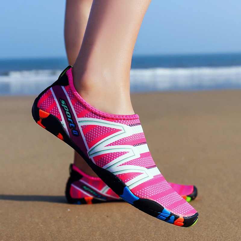 Beach socks shoes men's and women's diving snorkeling children's wading swimming shoes soft shoes anti-cut red foot skin-sticking running shoes
