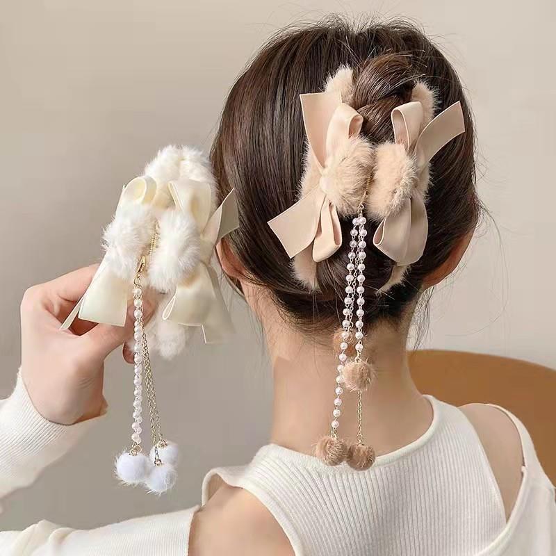 Cross-border hair ball with tassel butterfly knot plush grip hot selling autumn and winter fashion hairpin wholesale back head plate hair grip_voghion.com