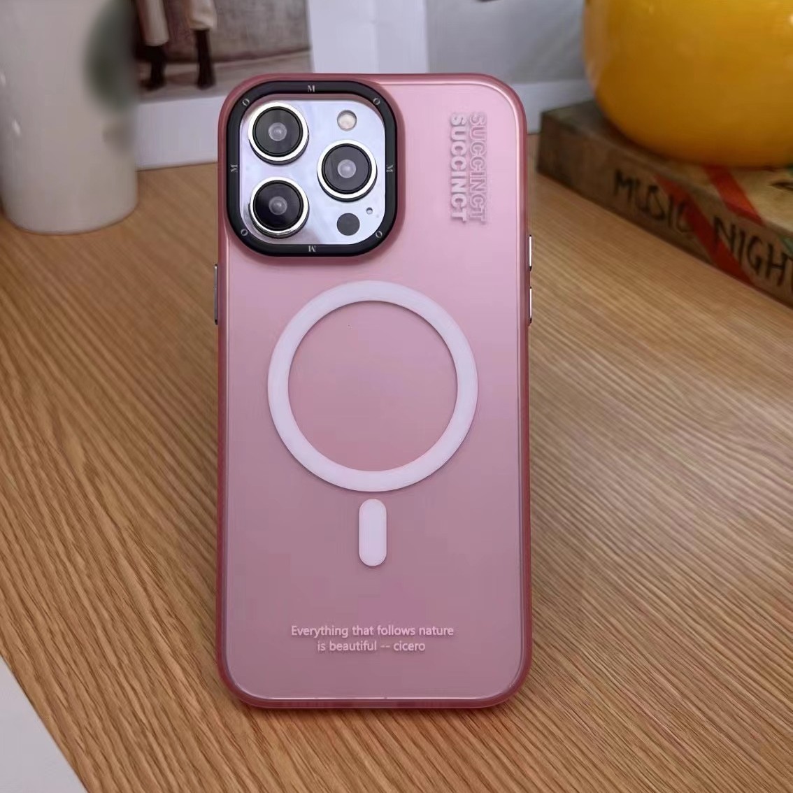 適用iPhone15ProMax手機殼磨砂膚感磁吸蘋果14防摔13保護套高級感