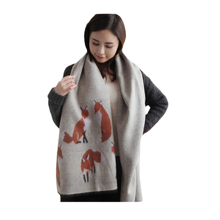 Winter Europe and the United States new trend small Fox cashmere scarf ladies double-sided padded shawl scarf a generation of hair