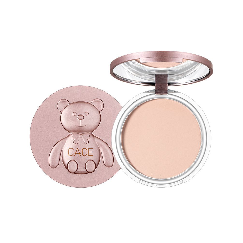 CACE Bear Soft Focus Fixed Makeup Powder Cake Concealer Holding Makeup Waterproof Not Easy to Take off Makeup Natural Powder Not Card Pattern Girl