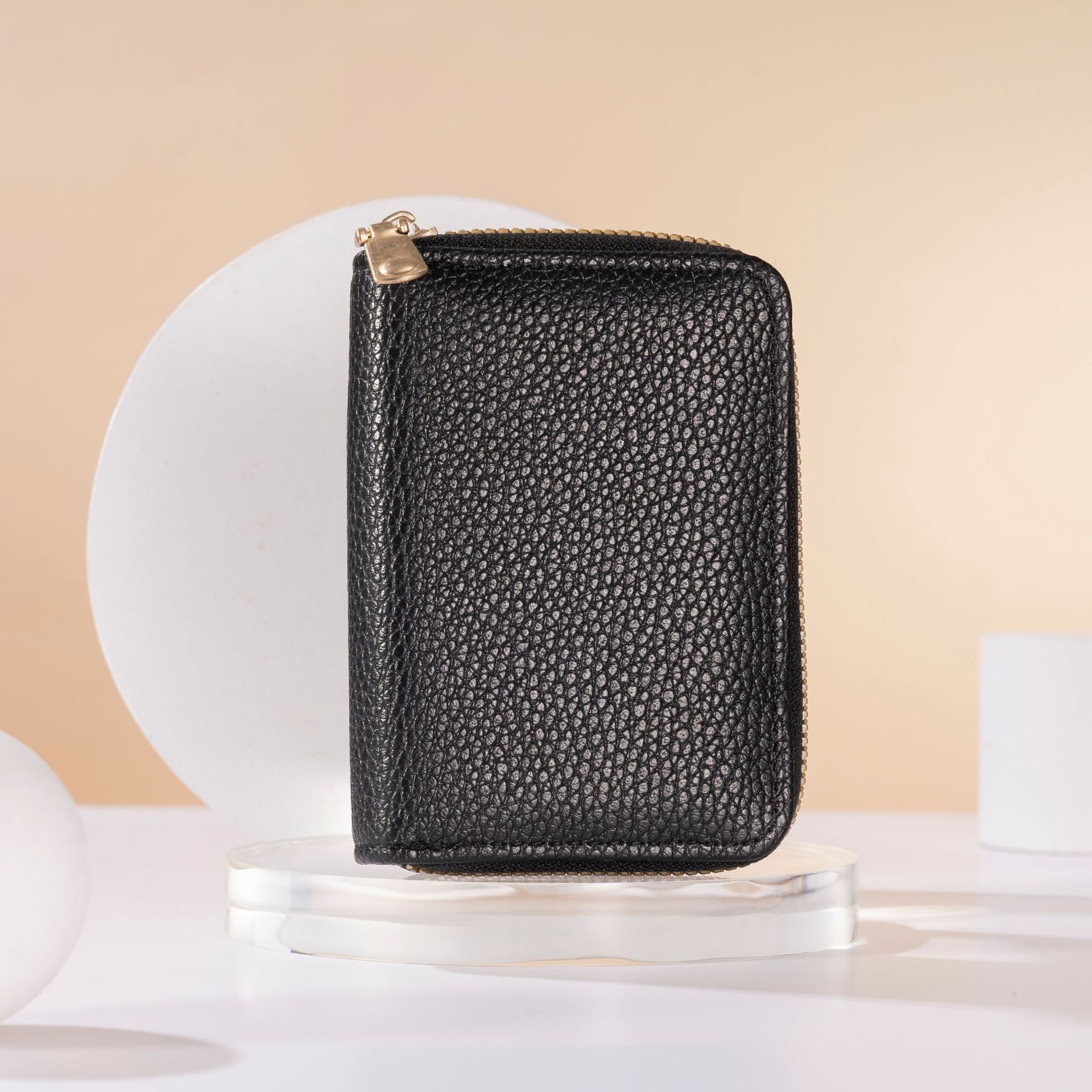 Litchi pattern Black