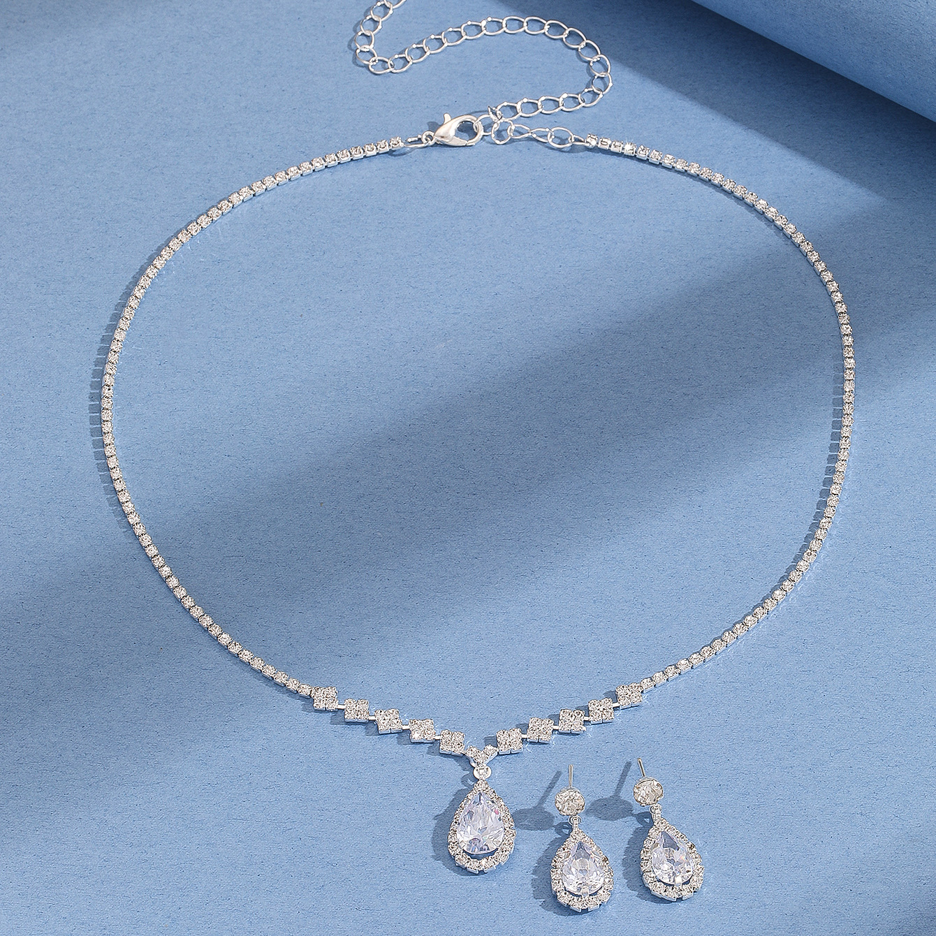 Popular Wedding Necklace Earrings Set Water Drop Zircon Pendant Silver Plated Wedding Claw Chain Rhinestone Bridal Set Chain