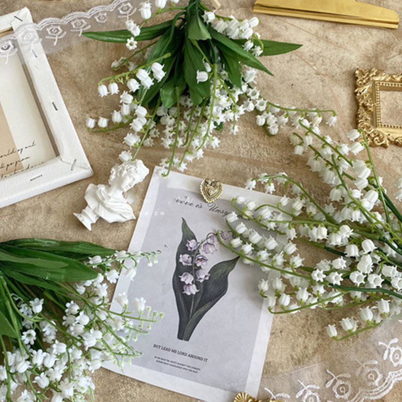 Simulation holding lily-of-the-valley European-style ins style small fresh wedding new products holding bouquet of soft glue plastic lily-of-the-valley fake flowers