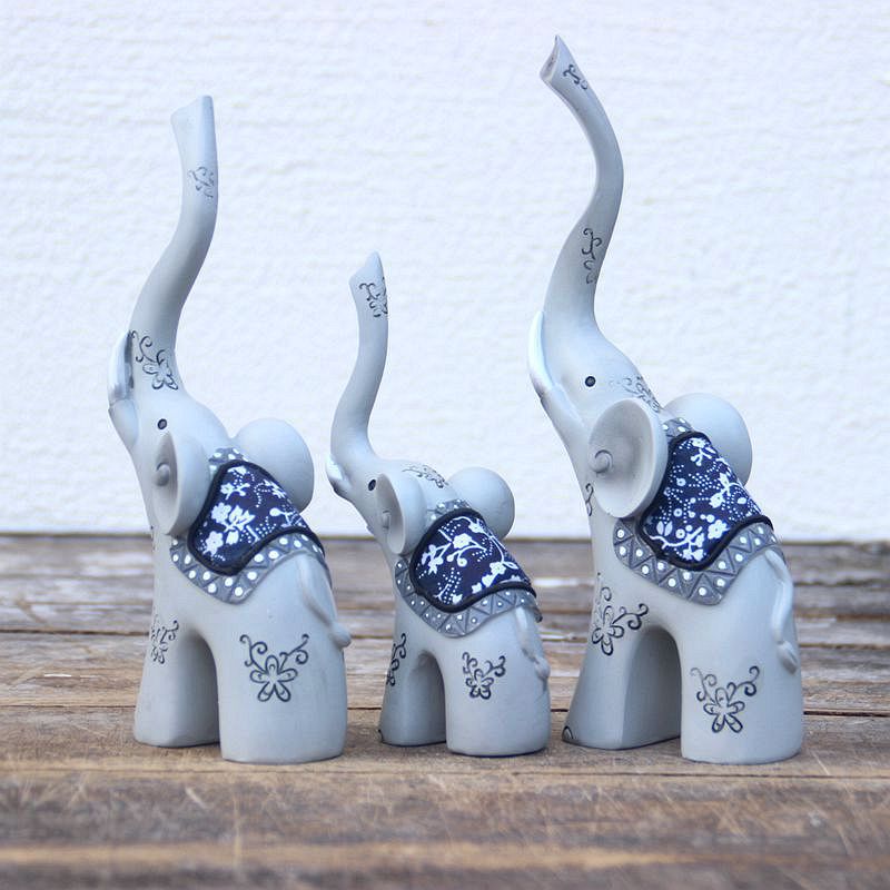 New craft gifts a three elephant decorative resin ornaments retro family jewelry creative ornaments wholesale