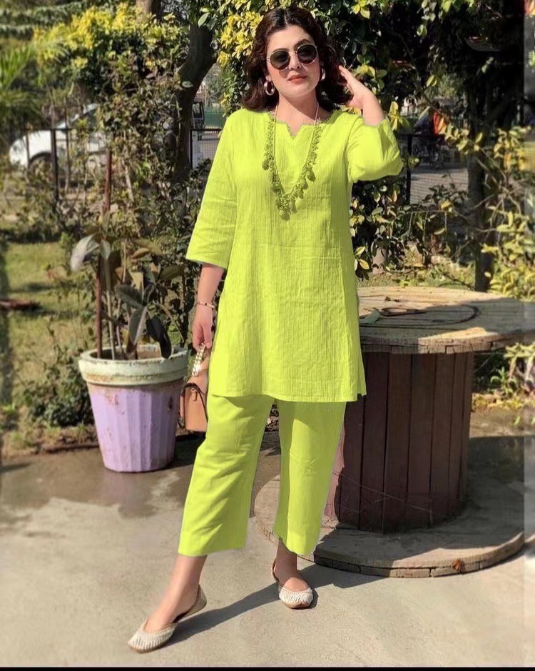 2022 estate nuova moda pullover tinta unita temperamento pendolare stile nazionale manica lunga vestiti due pezzi all'ingrosso_voghion.com