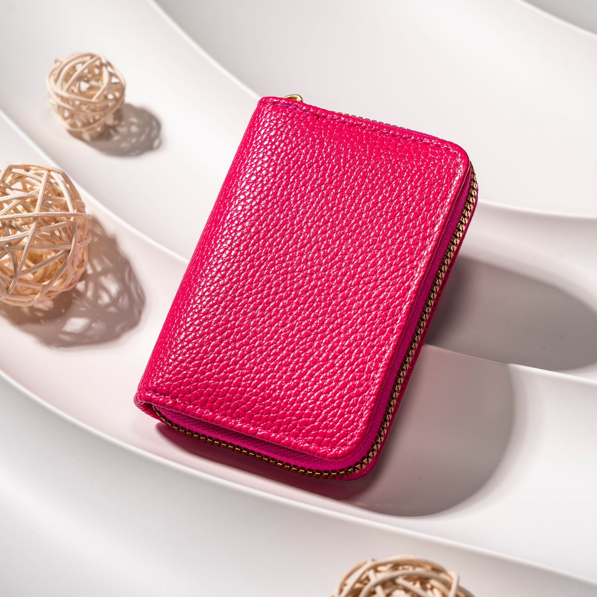 Lychee pattern plum red
