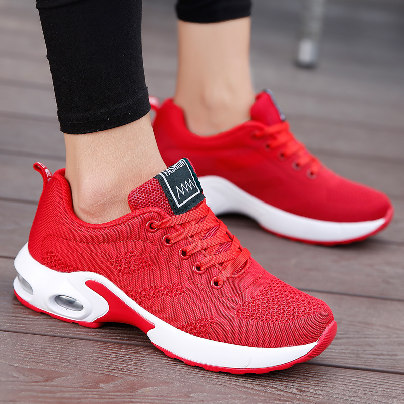 Cross-border foreign trade factory supply wholesale plus size flying woven air cushion women's shoes mesh breathable casual sports running shoes