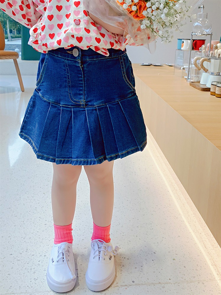 2024 new children's clothing girls' elastic Denim pleated skirt pants spring new western style baby blue skirt