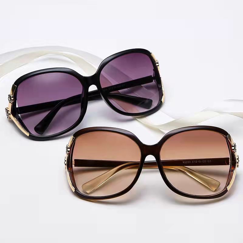 2022 new ladies Fox head glasses big frame classic all-match sunglasses wholesale temperament Camellia sunglasses