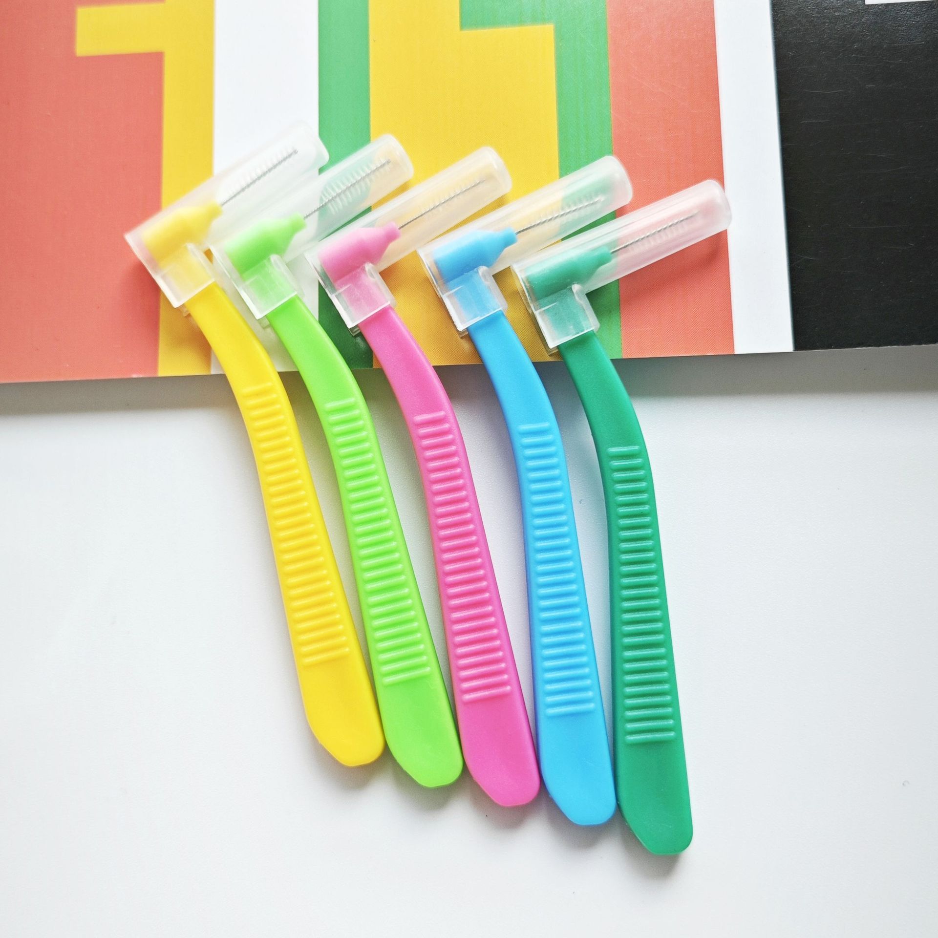 Cross-border portable L-type interdental brush interdental brush interdental gap brush 7-shaped orthodontic toothbrush braces interdental 16 pcs/box
