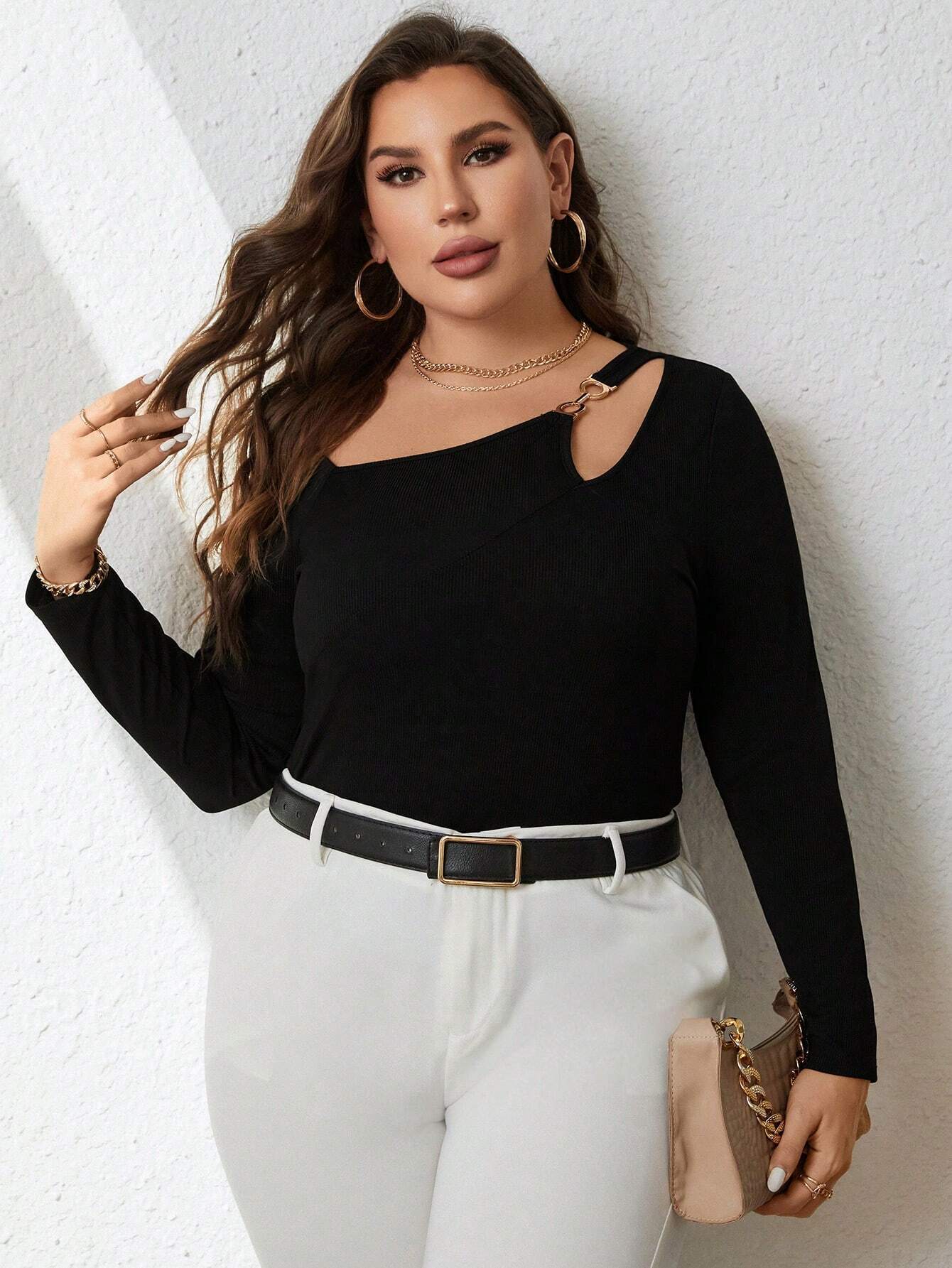 Cross-border European and American plus size women's clothing 2024 autumn and winter new slim temperament sexy hollow long-sleeved T-shirt simple top