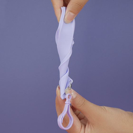 In stock 45ml card spray bottle silicone case spray box protective cover 50ml Apple bottle color with Keychain