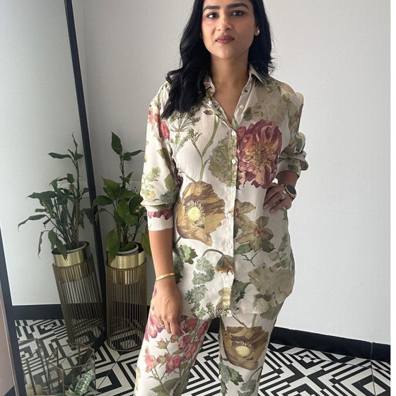 Amazon in stock foreign trade women's suit 2024 New shirt cropped pants fashion floral print two-piece set