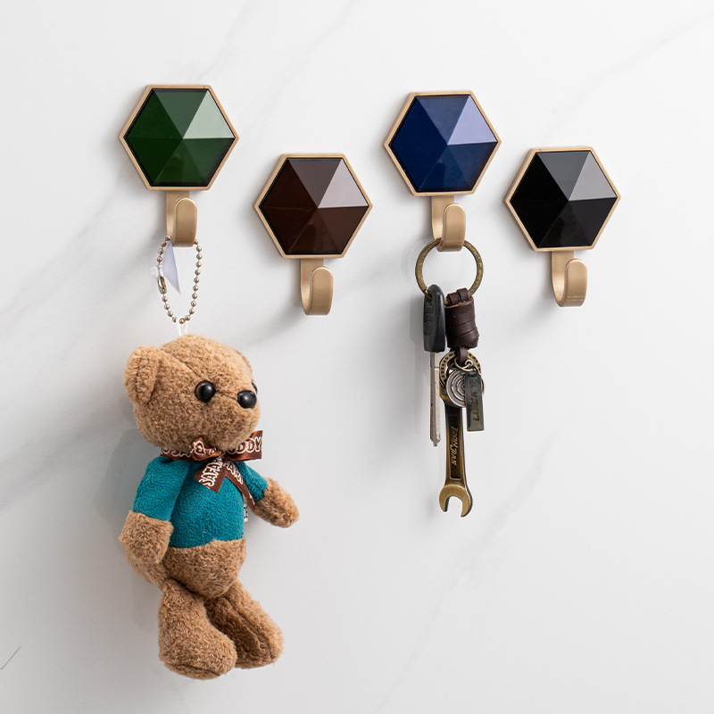 Cross-border Creative Light Luxury Hexagon Hook Punch-free Strong Load-bearing Viscose Wall Toilet Three-dimensional Seamless Paste