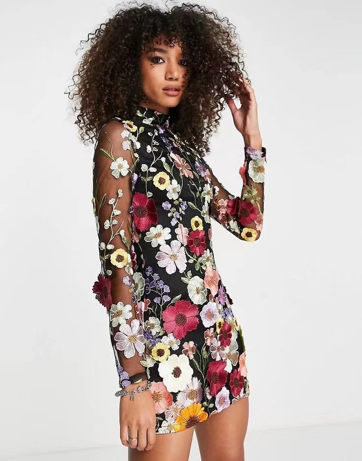 Three-dimensional flower hip sexy dress Europe and the United States cross-border for spring and summer 2023 New embroidered dress
