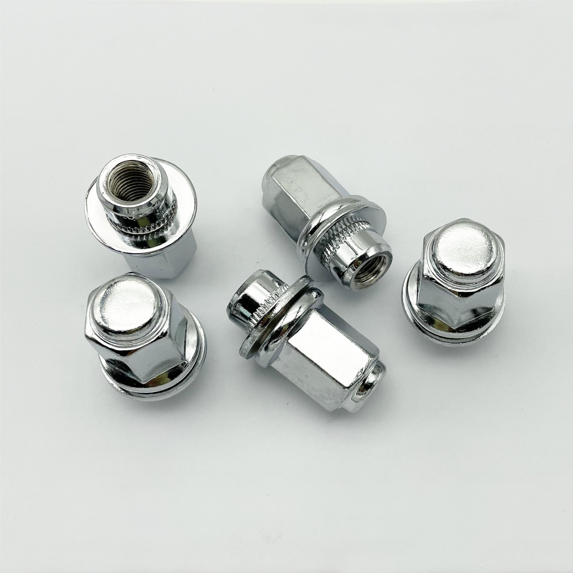 Suitable for Toyota Corolla Camry Corolla Wheel Hub Screw Nut Bully Cool Road Ze Car Tire Nut