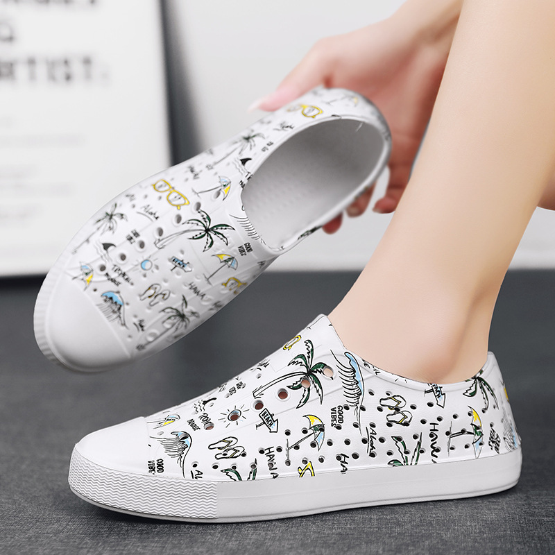 New LUCHI Hole Shoes Casual Couple's Beach Vacation Wading Sandals Soft Bottom Outer Wear Shoes
