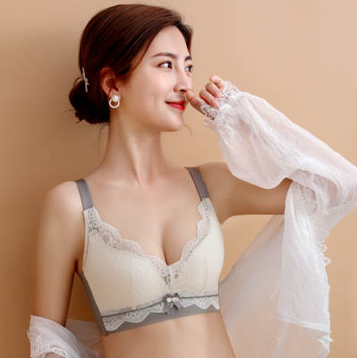 New Sexy Lace Seamless No Steel Ring Underwear Women's Top Bracing Gathering Auxilis Adjustable Bra Set