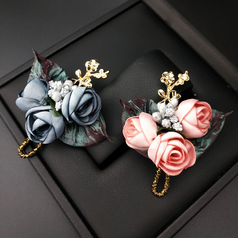 New Korean Style Elegant Brooch Fabric Wedding Holiday Corsage Personalized Fashion Flower Pin Clothes Accessories Women
