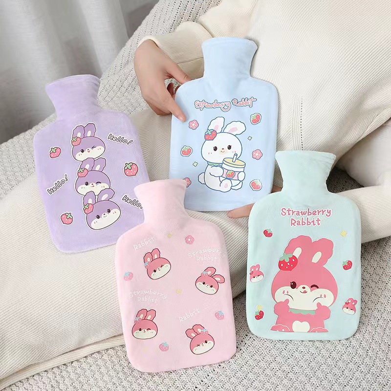 Yugui dog hot water bag water injection ins cute portable hand warmer hot compress belly warming large small size explosion-proof hot water bag