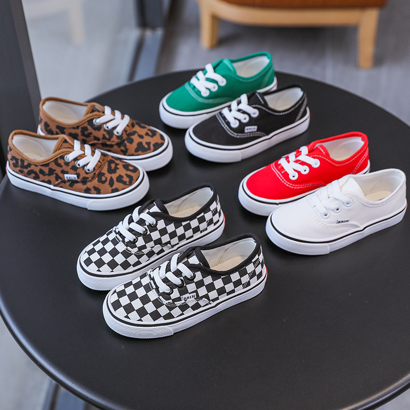 Children's Canvas Shoes 2023 Summer New Small and Large Children's Board Shoes Boys and Girls Korean Baby Shoes White Shoes