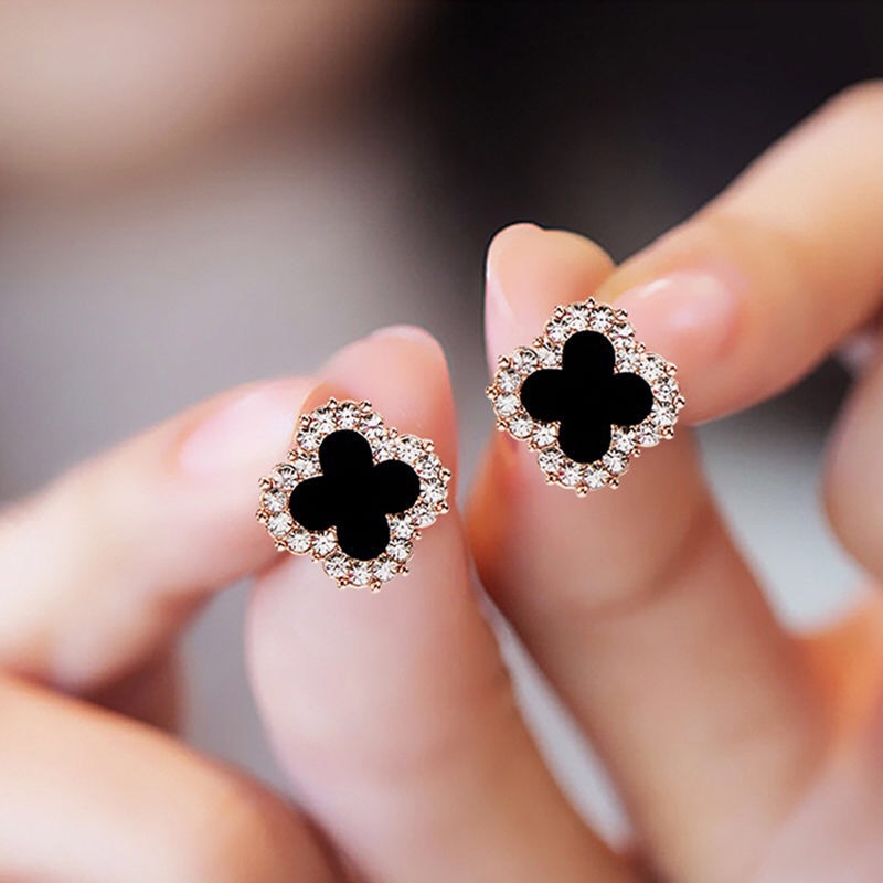 S925 Silver Needle Four-leaf Clover Earrings Simple Temperament Micro-inlaid Zircon Internet Celebrity Earrings Classic Shiny Small Earrings for Women