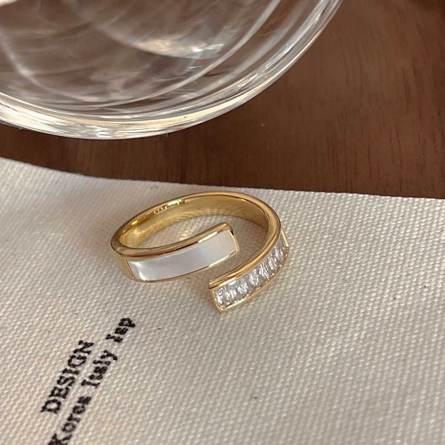 Emerald Design Sense Ring naiste tipptasemel Sense moodne seksikülm stiil niši avamisega sõrmesõrmus_voghion.com
