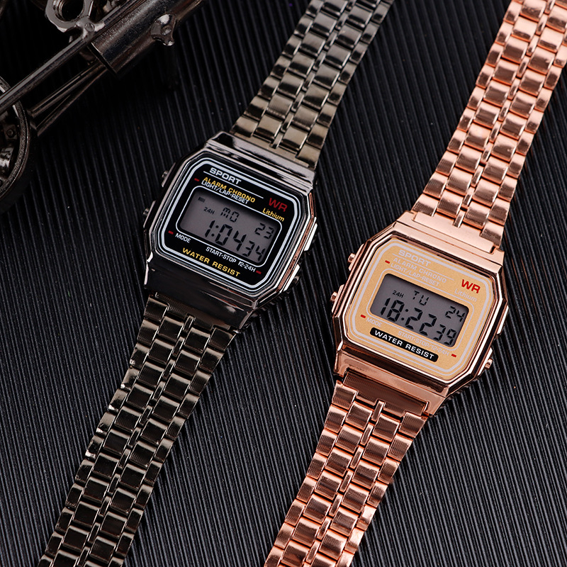 New Men's Business electronic watch student casual fashion sports multi-functional waterproof watch one-piece delivery