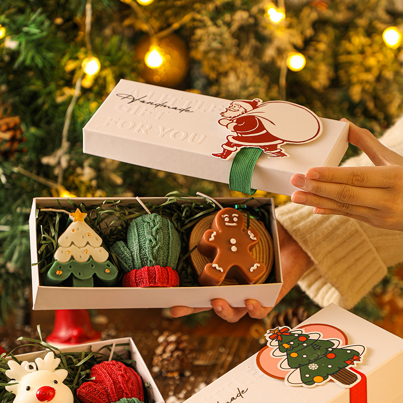 Holiday Season Cartoon Advanced Gingerbread Man Christmas Tree Reindeer Shaped Scented Candle Gift Box Set Gift