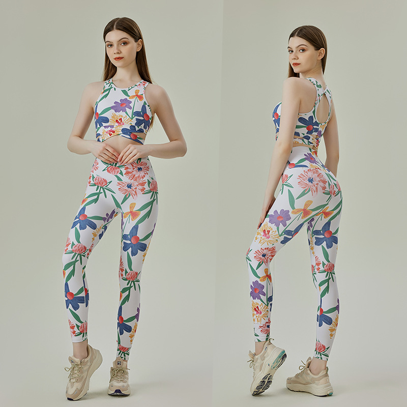 Spring and summer new yoga clothing Cross back naked feeling high strength fitness suit high waist hip sports fitness pants for women